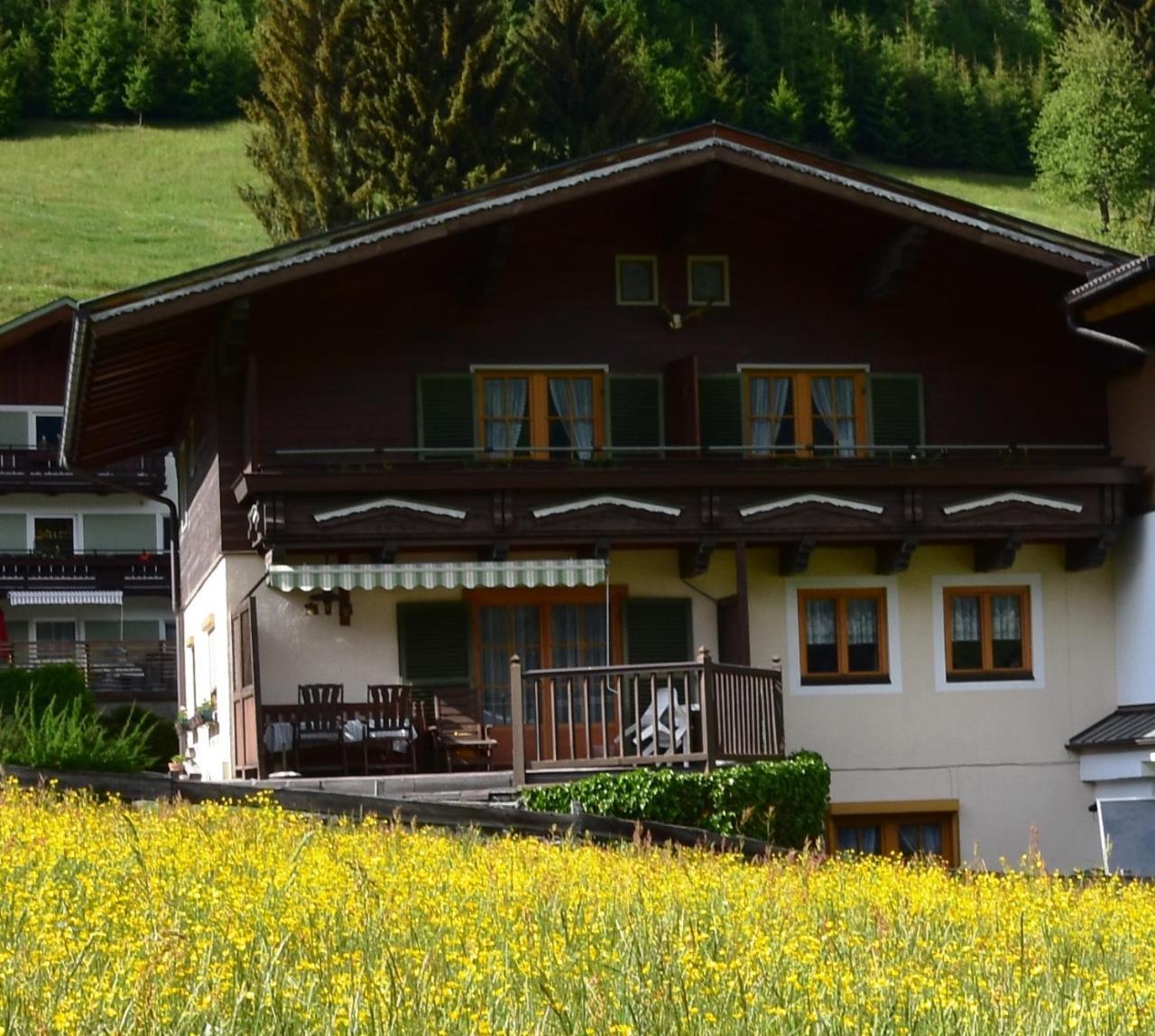 Haus Schwaighofer Apartment Neukirchen am Grossvenediger Exterior photo